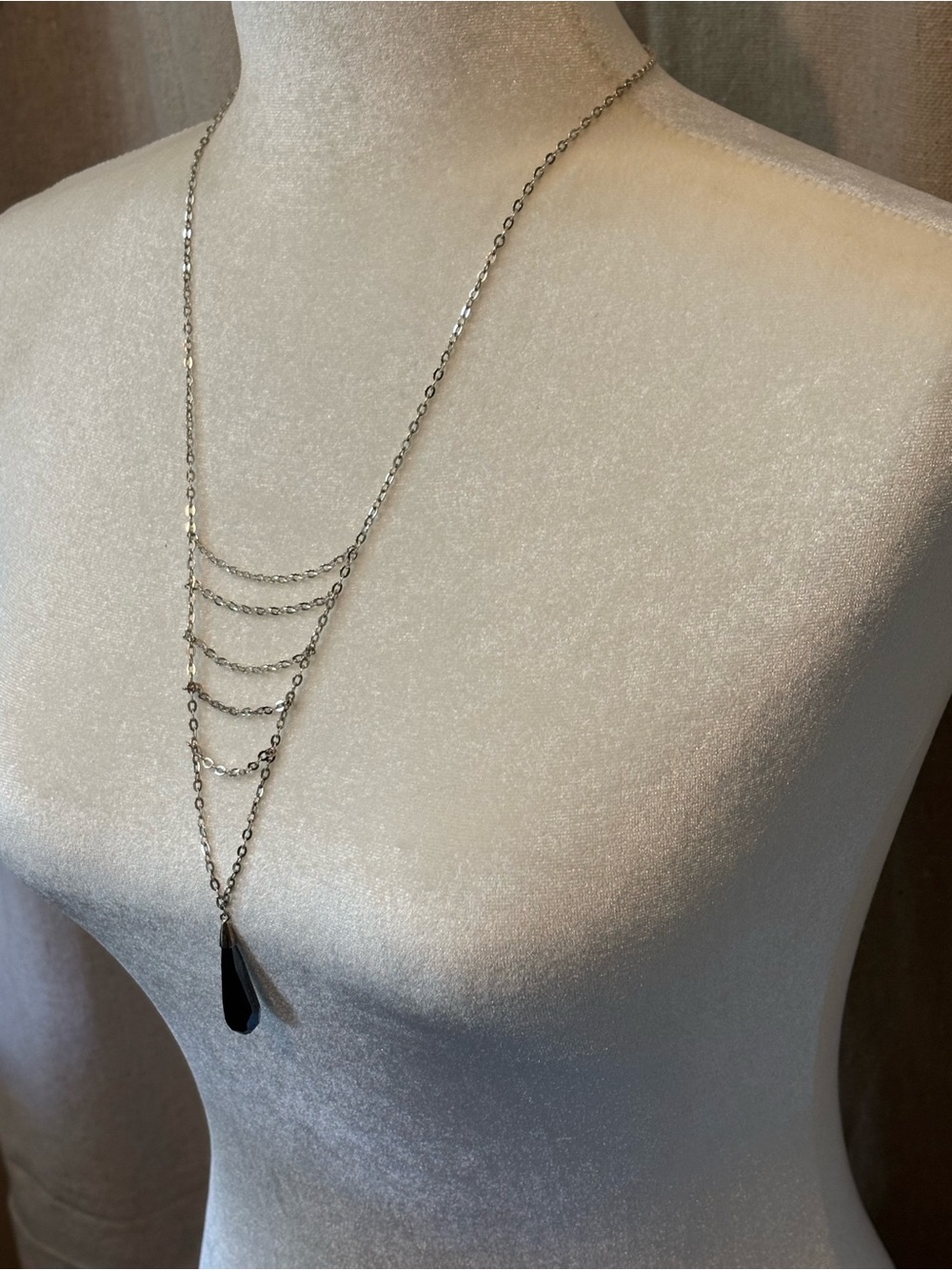 Vintage Silpada Necklace with Gray Teardrop Pendant - Picture 4 of 10